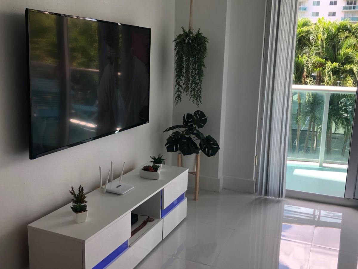 The Blue Island Apartment Miami Beach Ngoại thất bức ảnh
